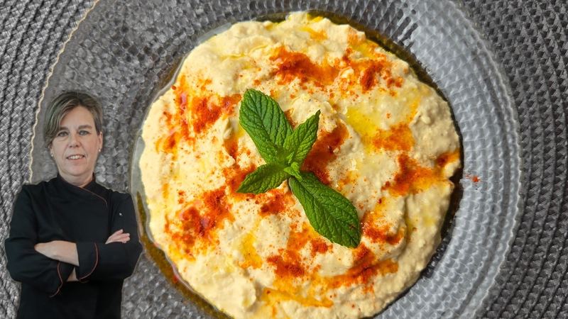 Humus casero, receta de Manoli García