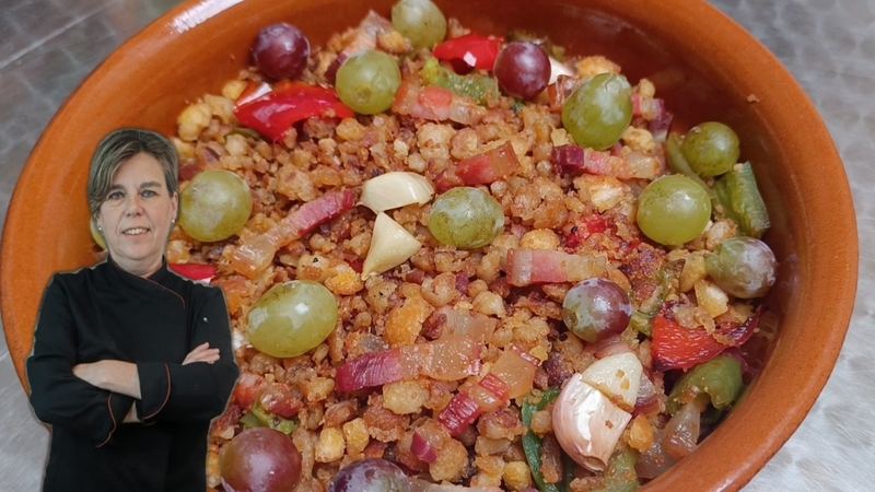 Migas con panceta, receta de Manoli García
